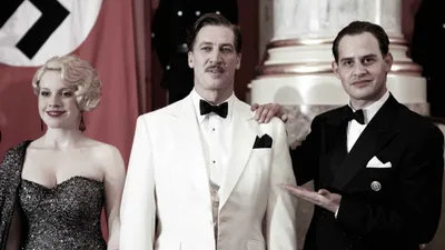 Yükseliş Ve Çöküş izle